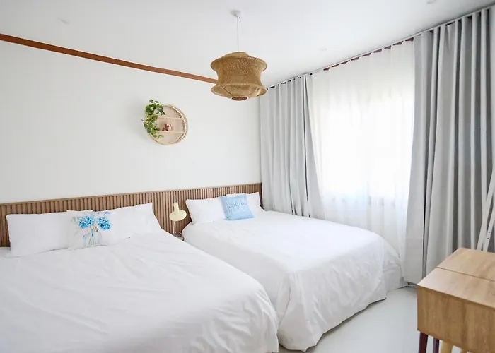 Cozy Erin Stay, Dmc 招待所